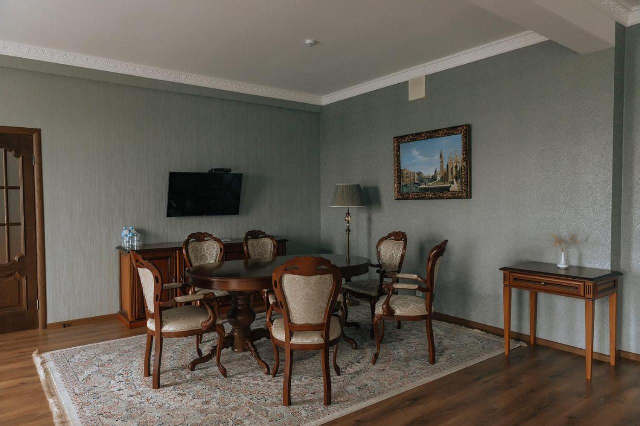 Hotel Medeu Kostanaj Exteriér fotografie