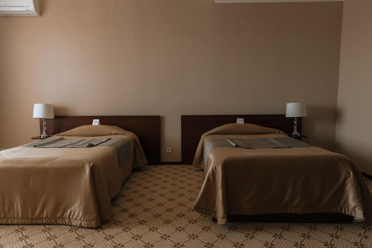 Hotel Medeu Kostanaj Exteriér fotografie